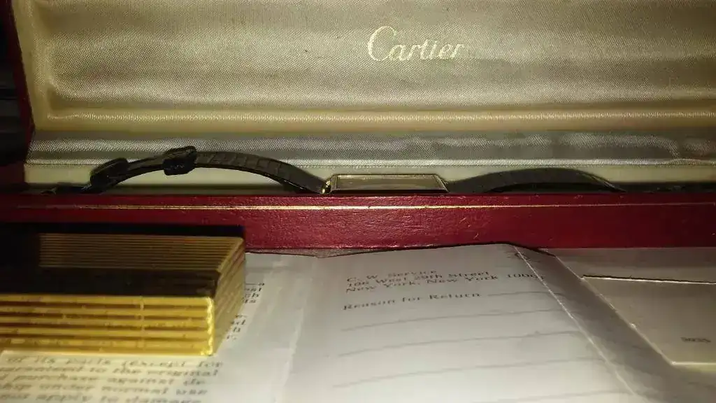 Cartier rectangular vintage escalonado (19).webp