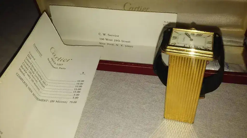 Cartier rectangular vintage escalonado (3).webp