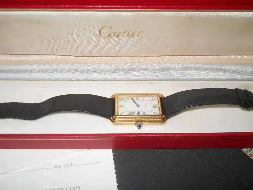 Cartier rectangular vintage escalonado (59).webp