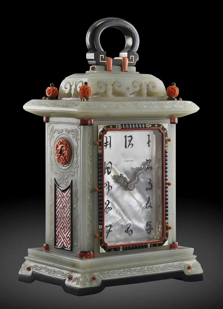 Cartier reloj linterna de nefrita.webp