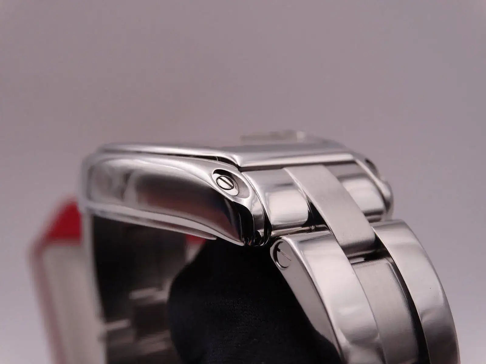 Cartier Roadster 2510 01392.webp