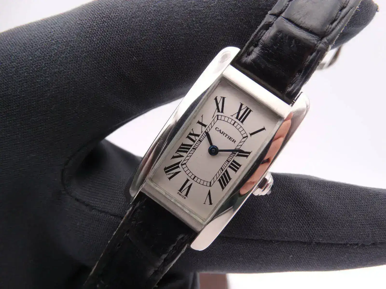 Cartier Tank Americaine Gold 7236.webp