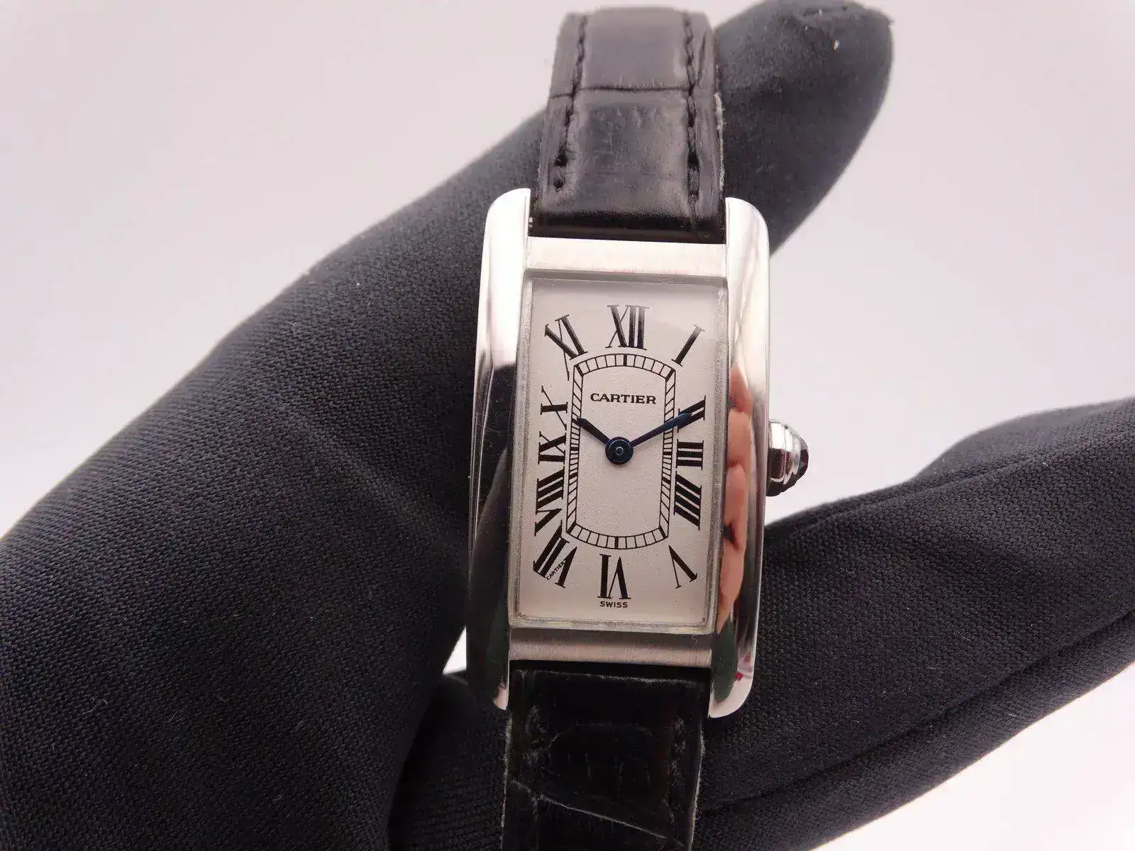 Cartier Tank Americaine Gold 7250.webp