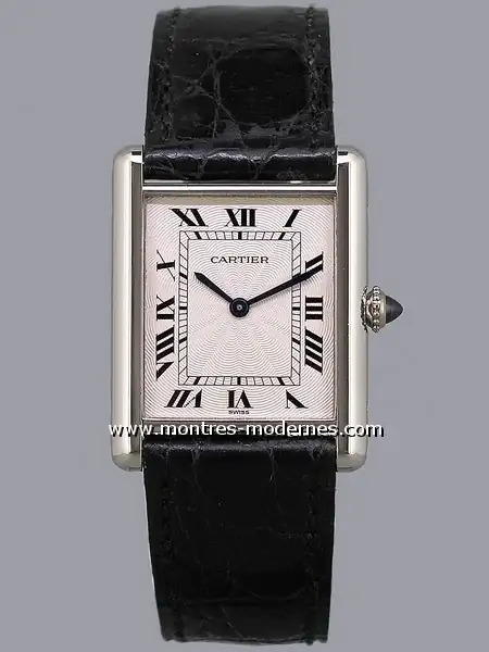 Cartier-Tank-Classique-1153_1.webp