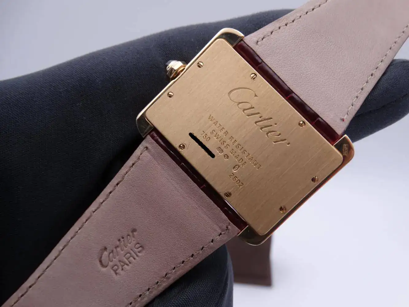 Cartier Tank Divan Gold 7219 copia.webp