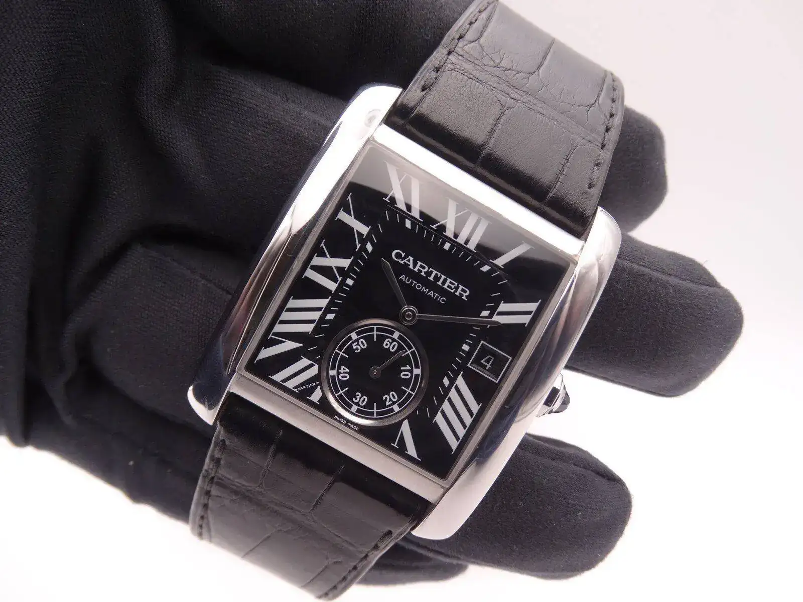 Cartier tank MC 06630.webp
