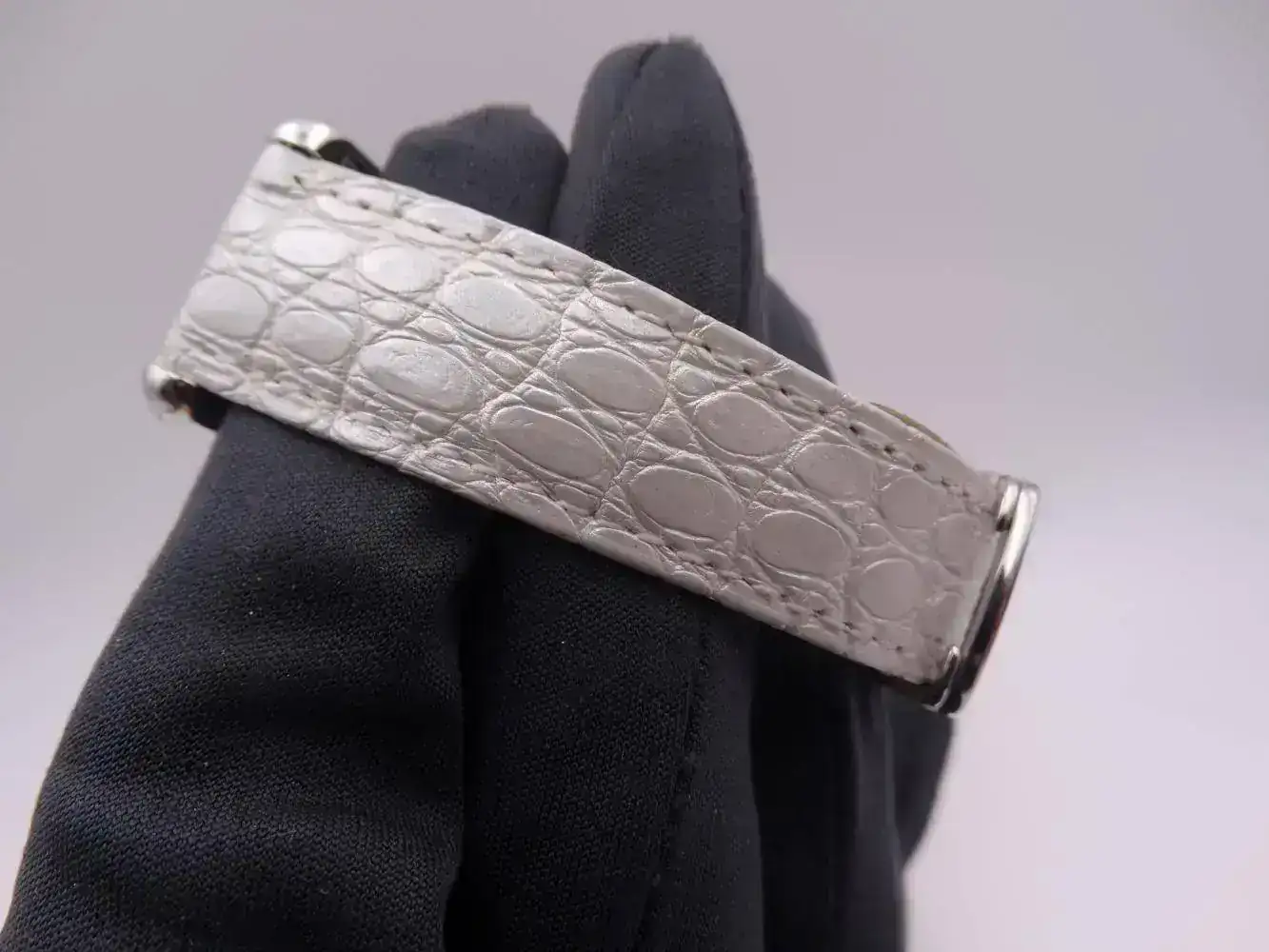 cartier tank solo quartz 5157.jpg