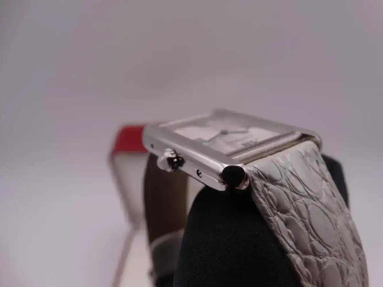 cartier tank solo quartz 5165.jpg