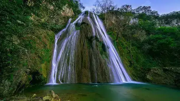cascada_1.webp