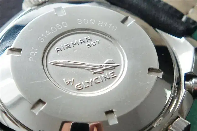 caseback.webp