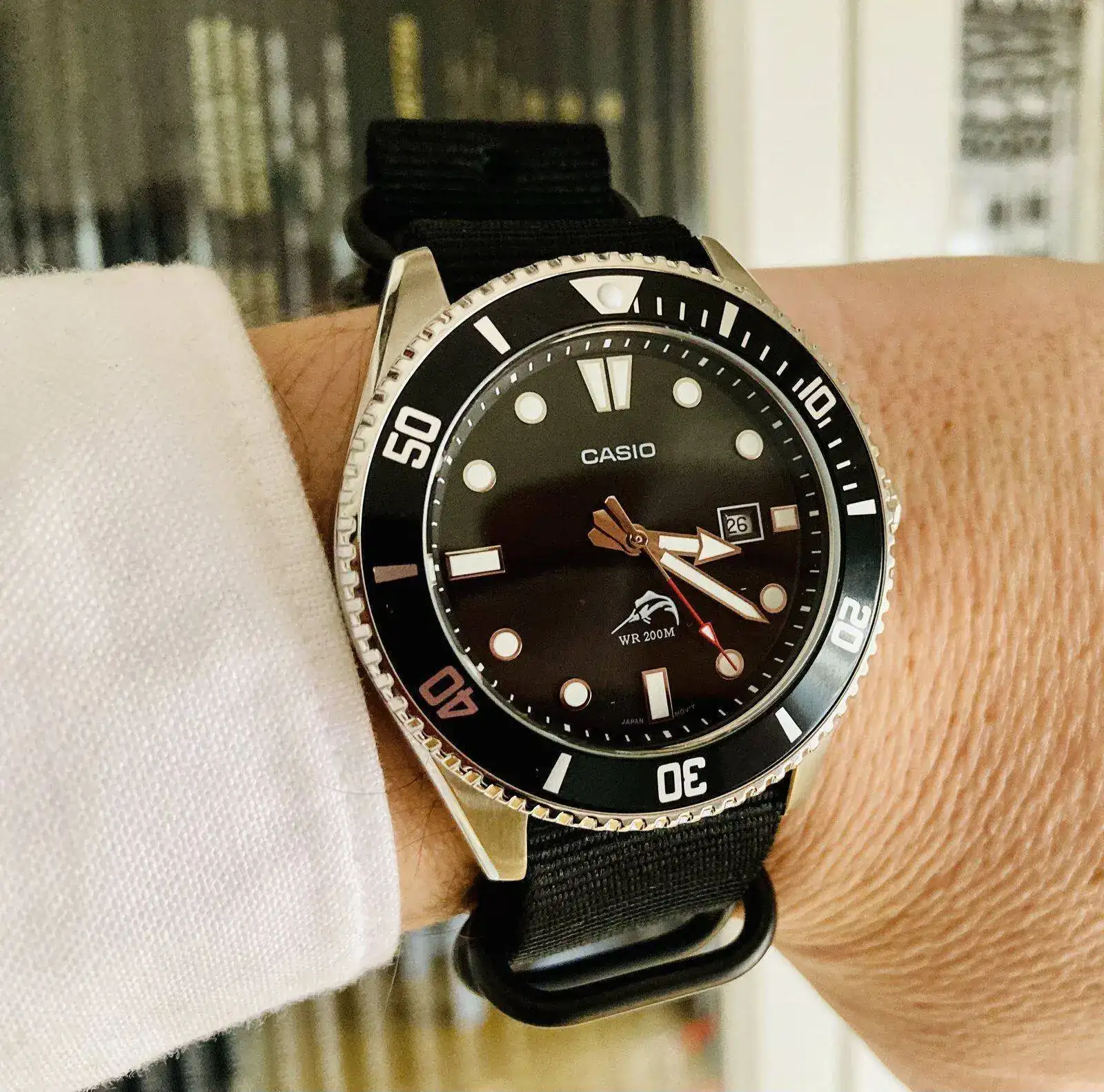 Casio MDV-106-1Av_1 NATO SeaBelt All Black_1.webp