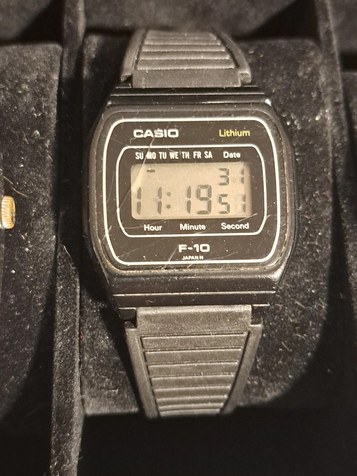 Casio-Miprimerreloj-1982-reparadopormi.webp