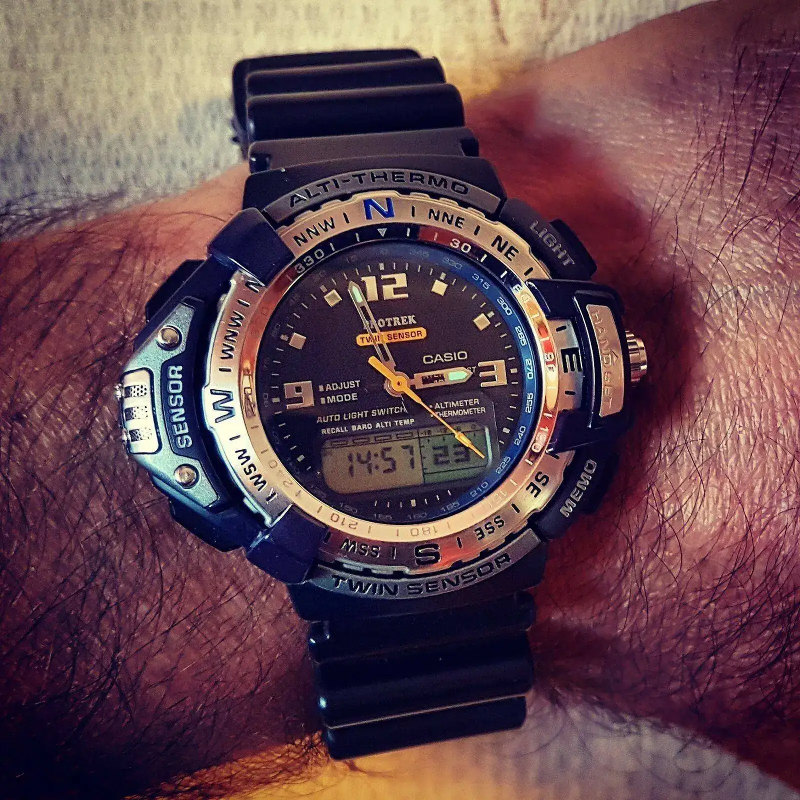 Casio Protek PRG-71 Twin Sensor (4).webp