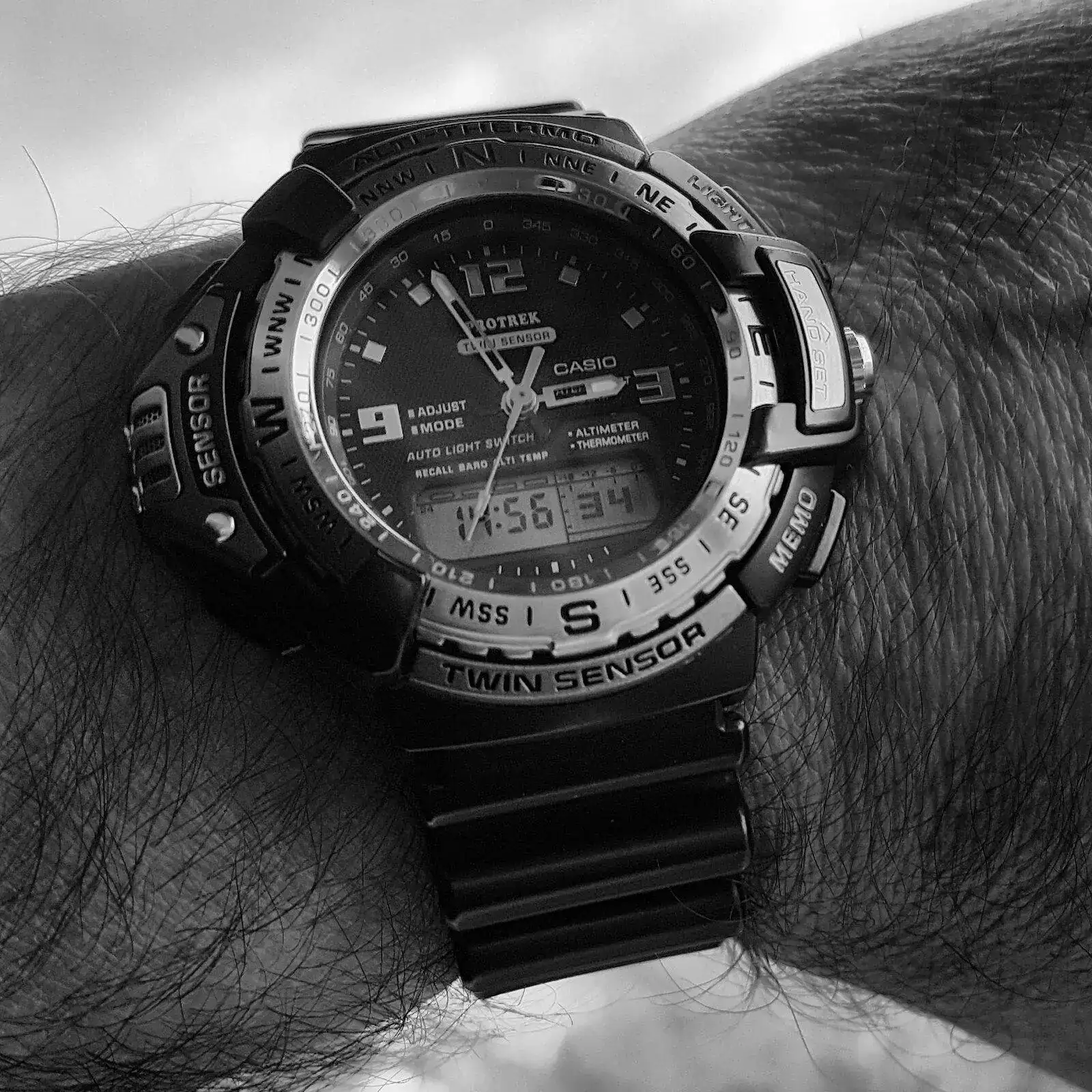Casio-Protek-PRG-71-Twin-Sensor-ConvertImage.webp