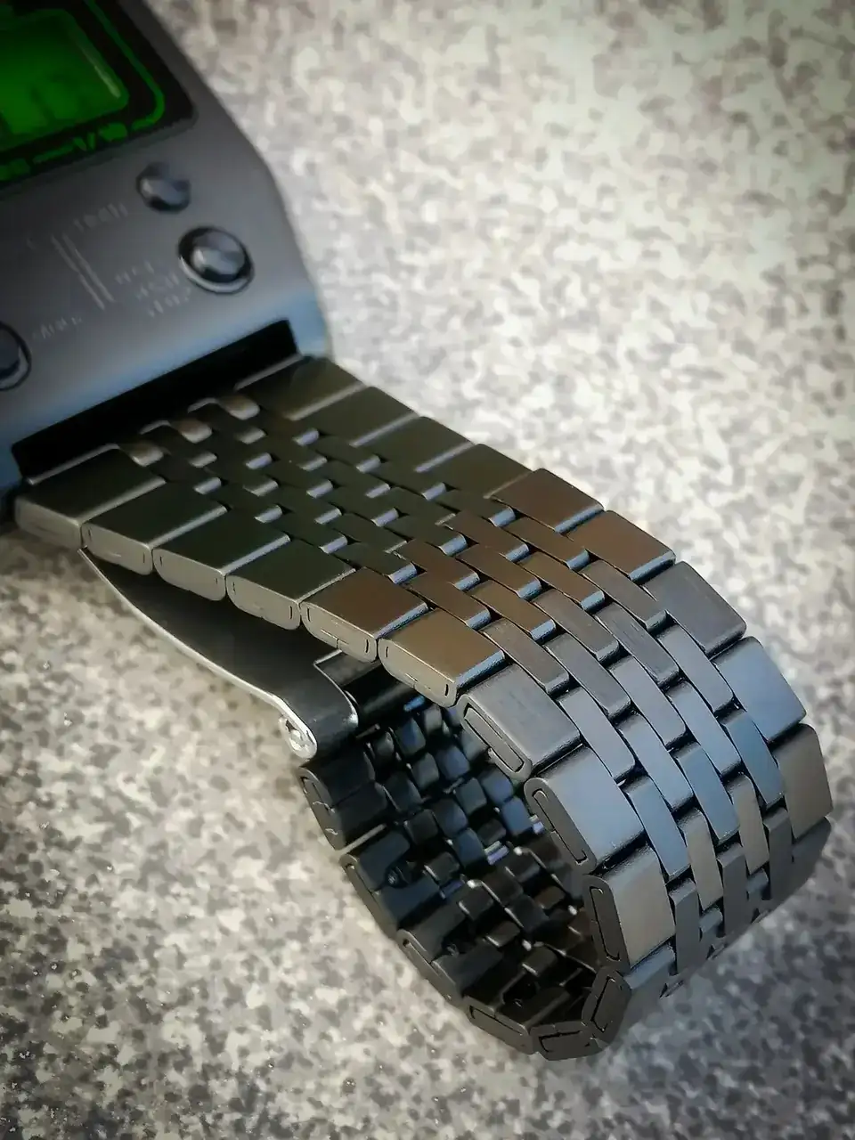 casio-review-a1100b-1ef-16.webp