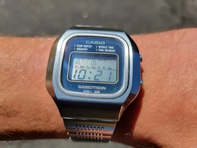 Casiotron-X1-en-WUS.webp