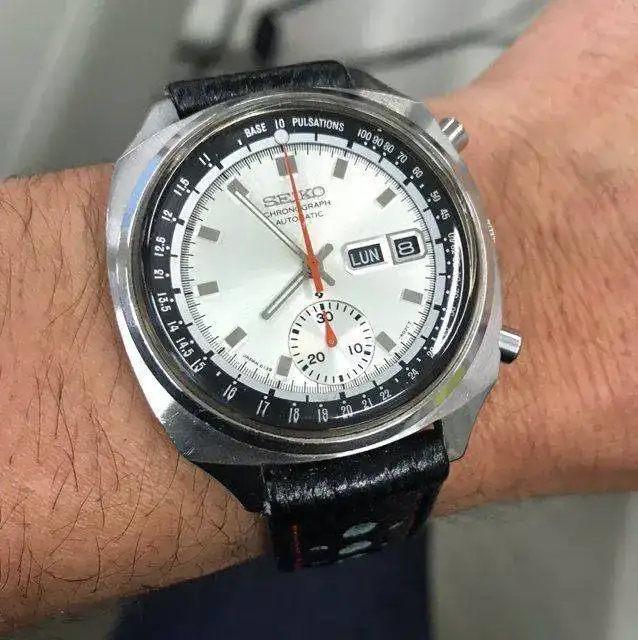 cb8227ec040b86fca03ff7aa20a066f5.webp
