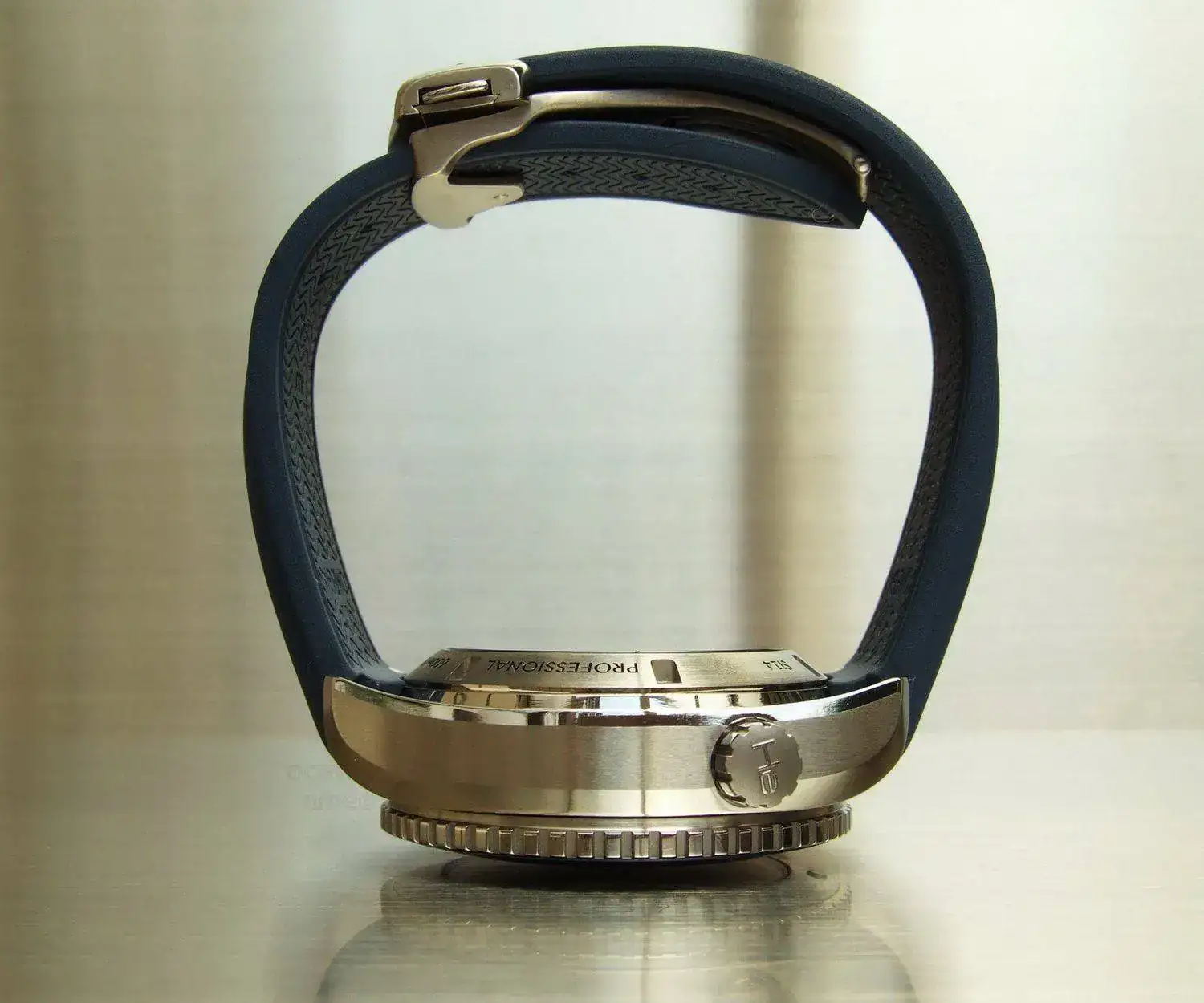 cean%2BLiquidmetal%2BTitanium%2BChrono%2B9300%2B09.webp