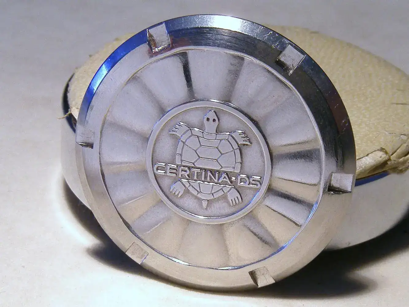certina 009.webp