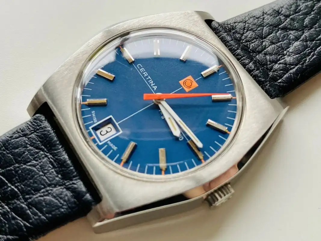 Certina-Argonaut-280-azul.webp
