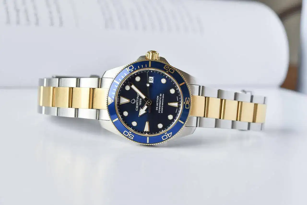 Certina-DS-Action-Diver-38mm-Sea-Turtle-Conservancy-C032.807.22.041.10-7.webp
