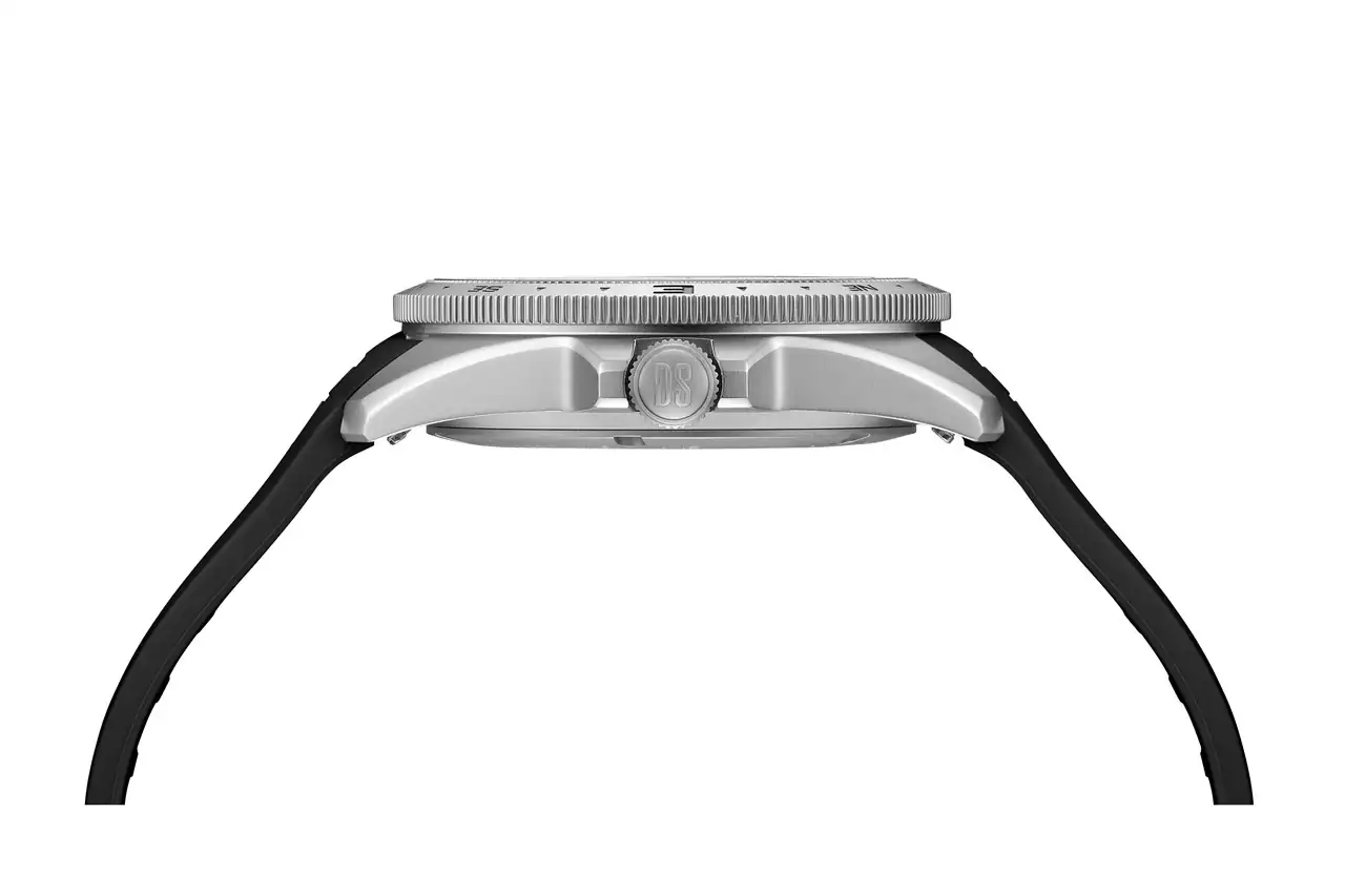 Certina_DS-X GMT_4.webp