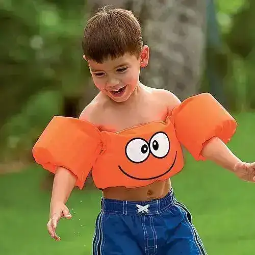 chalecosalvavidaspuddle.webp