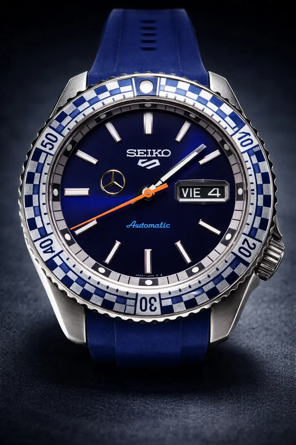 ChatGPT Image 5 ene 2026, 02_09_40.webp