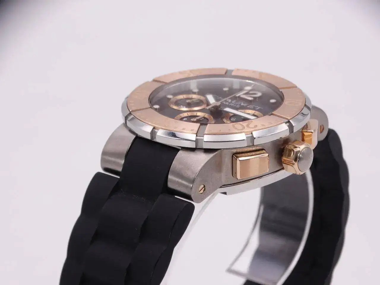 CHAUMET Class One Chrono XXL Titanium Gold 01726.webp
