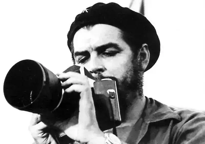 Che-Guevara-Camera-Rolex.webp