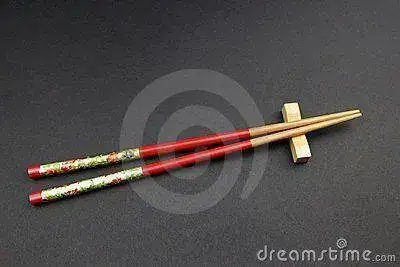 chinese-chop-sticks-16868573.webp