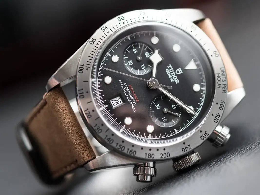 -Chrono-79350-MT5813-Chronograph-a-Blogto-Watch-15.webp