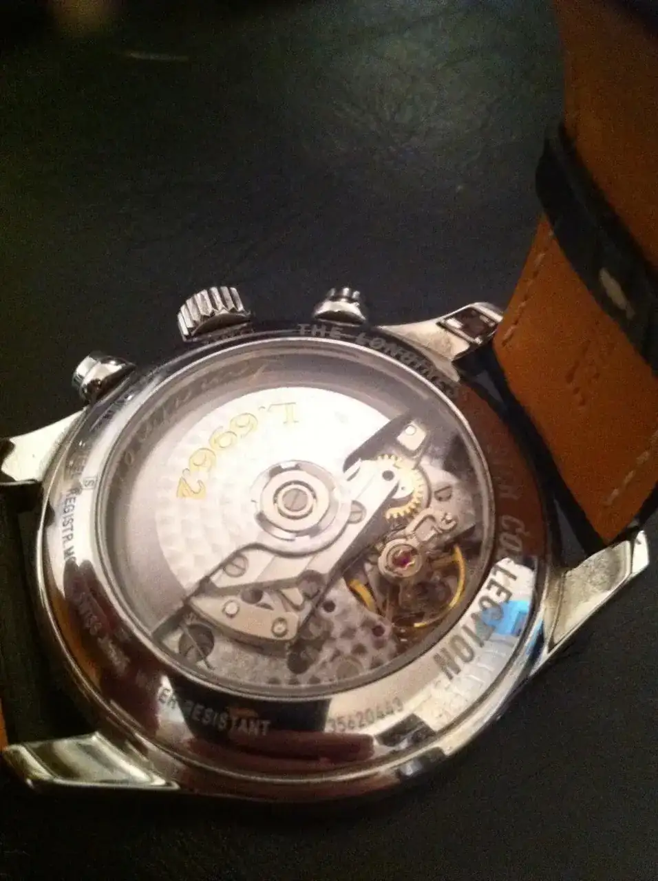 -chrono-l2-693-4-51-8-%241100-longines-chrono-back.webp