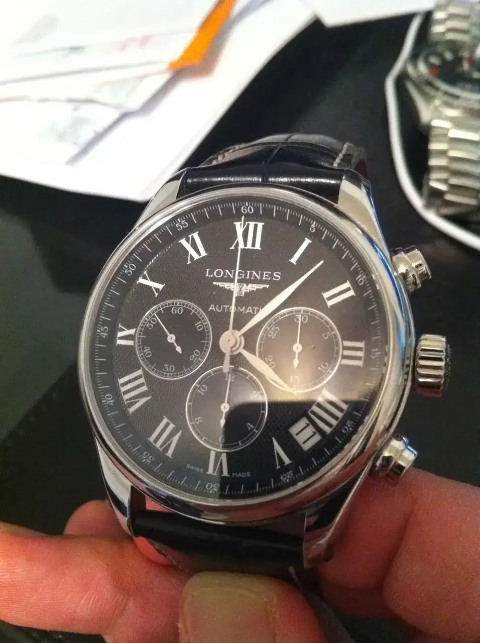-chrono-l2-693-4-51-8-%241100-longines-chrono-dial.webp