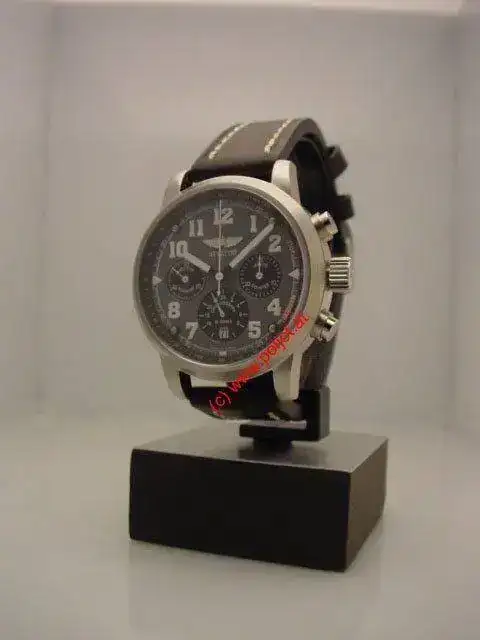 chrono_aviator42-31681-4_nav.webp