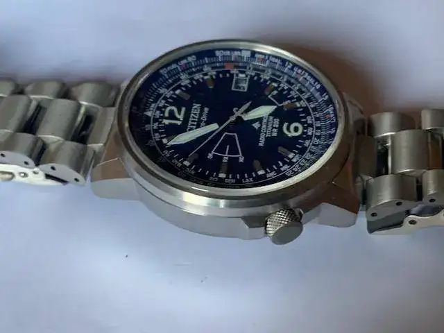 CITIZEN 13.webp