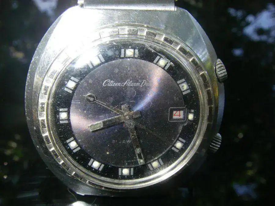 CITIZEN ALARM DATE A.webp