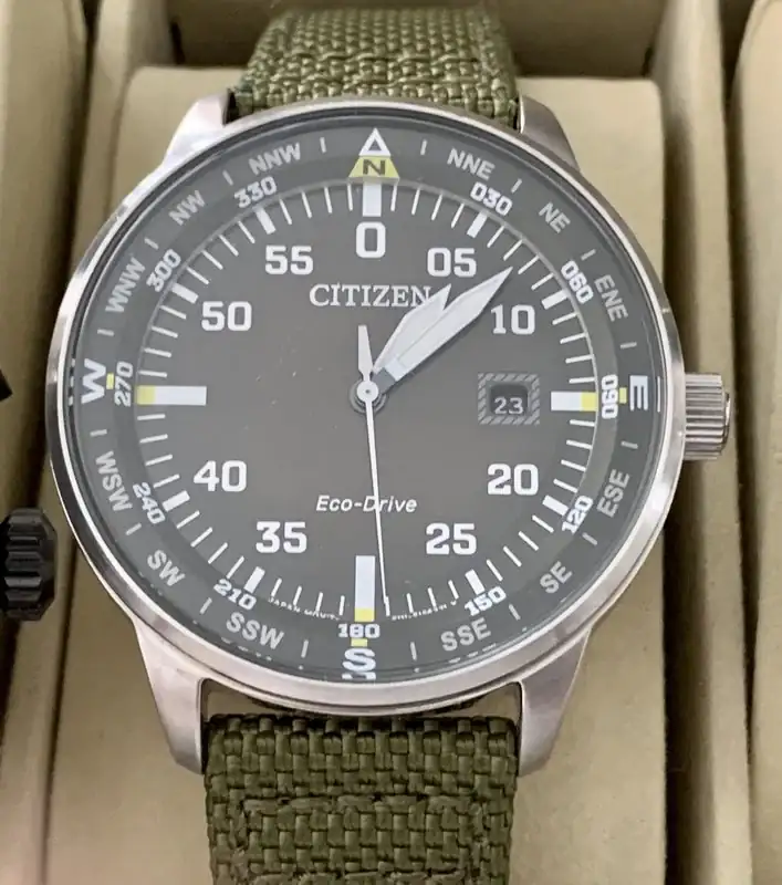 CITIZEN-AVIATOR-BM-7390-22-X-IMG-4646.webp