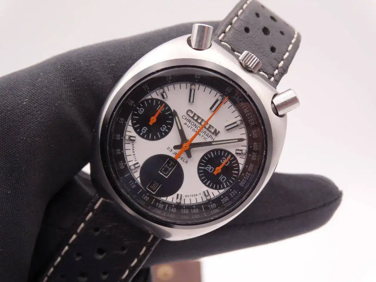 Citizen Bullhead Chronograph 6635.webp