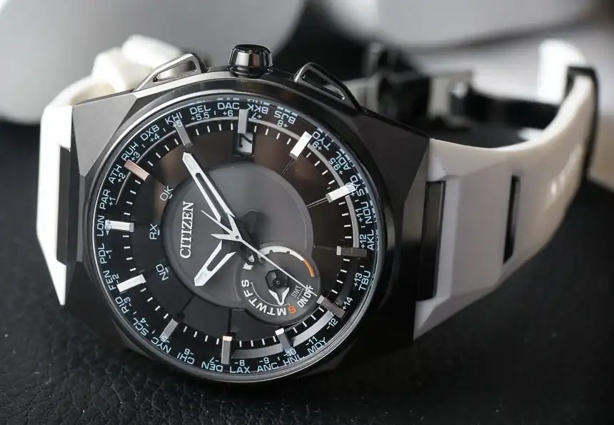 Citizen-Eco-Drive-Satellite-Wave-F100-watch-18.webp