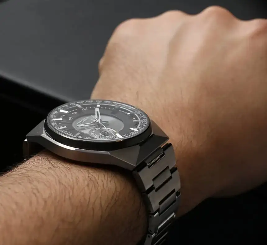 Citizen-Eco-Drive-Satellite-Wave-F100-watch-4.webp