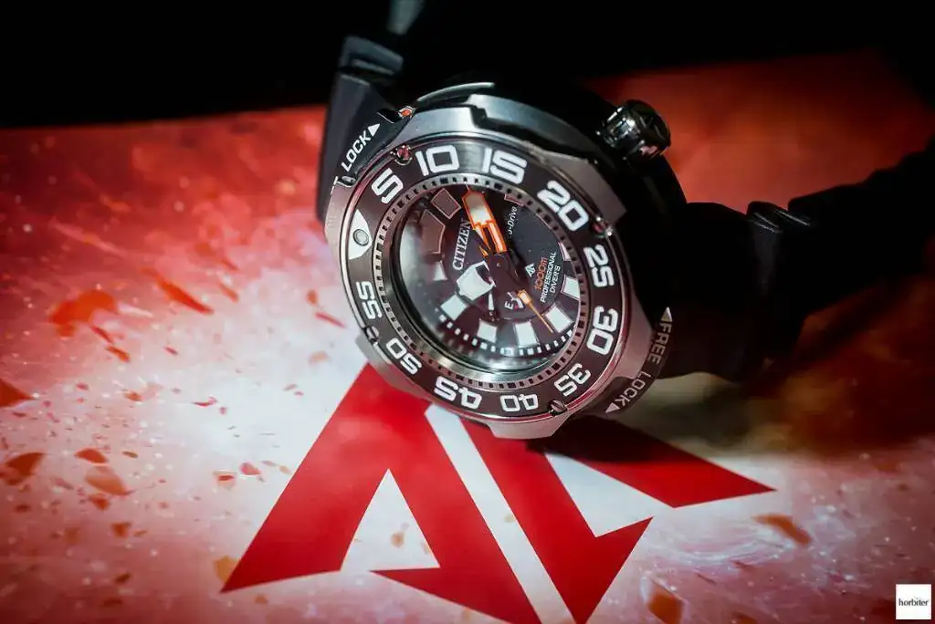 Citizen-Promaster-Eco-Drive-Professional-Diver-1000m-2_27RWFUQ.webp