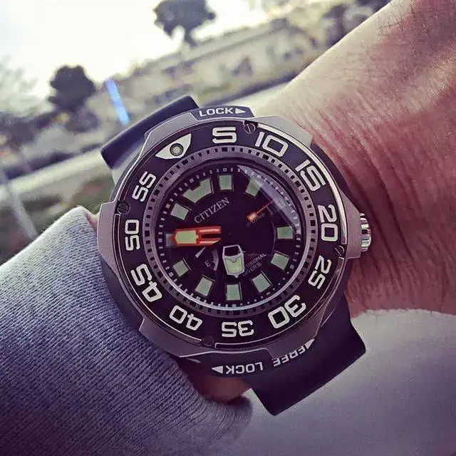 citizen-promaster1000.webp