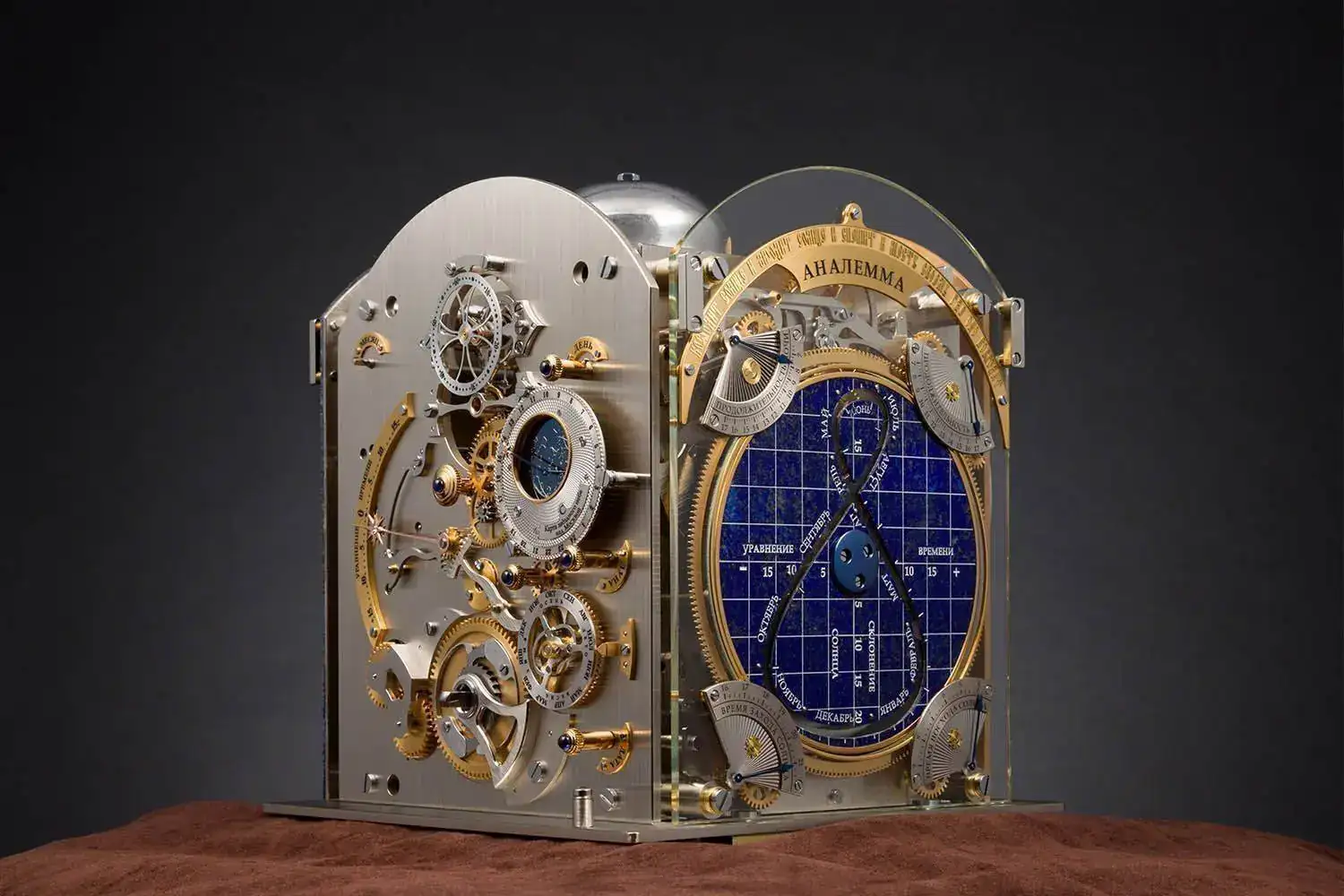 Clock-most-complicated-clock-ever-made-in-russia-1.webp
