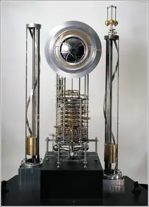 ClockAllWht1_00BFI-290px.webp