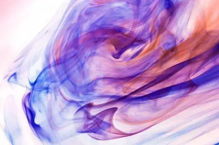 Colorido-tinta-en-agua-485x728.webp