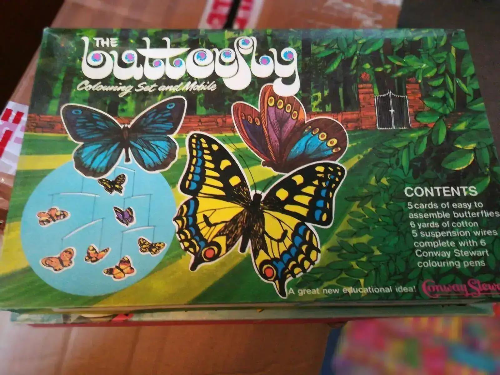 Conway Stewart The Butterfly Colouring Set and Mobile Toy 1.webp