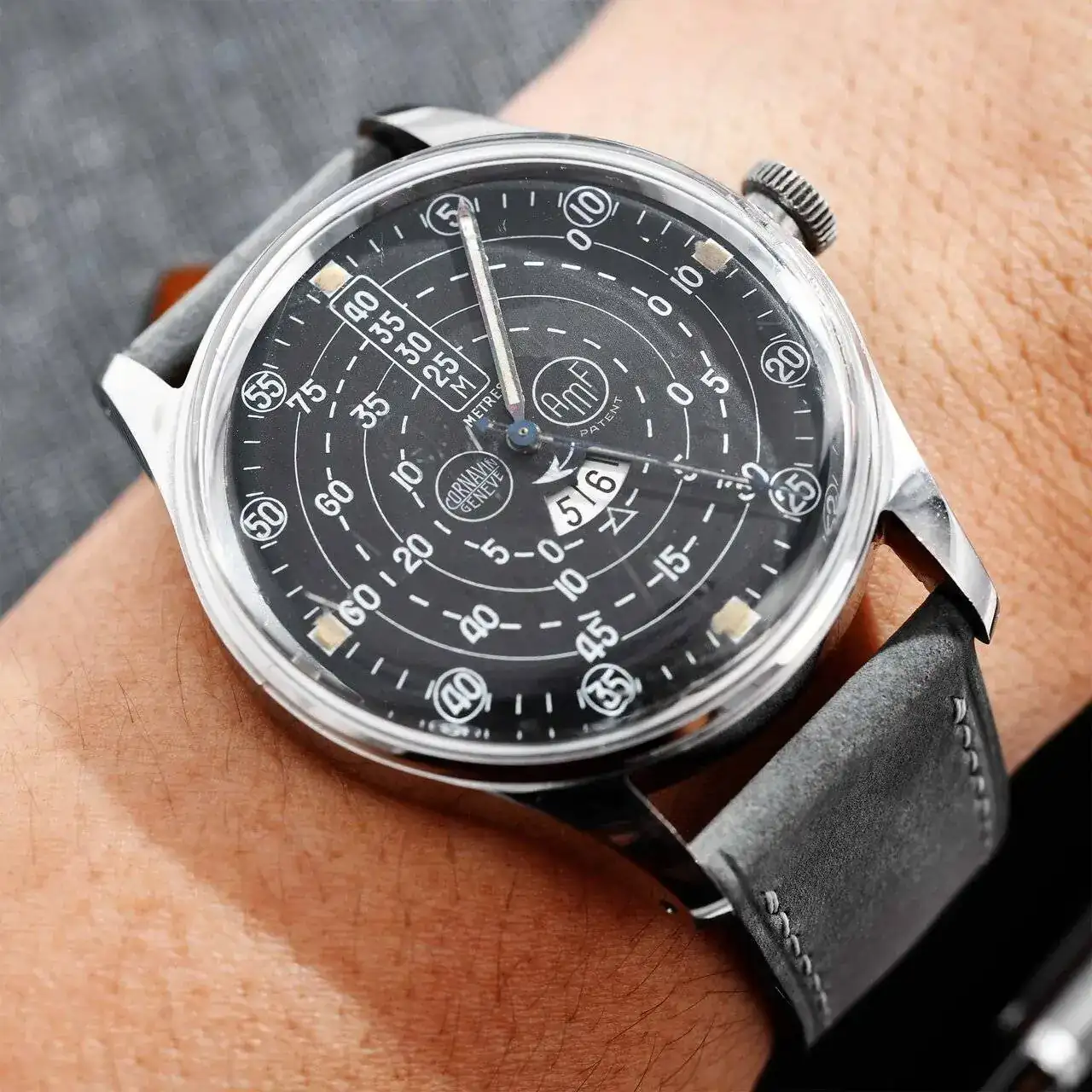 Cornavin-P810-AMF-diver-img-main8.jpg