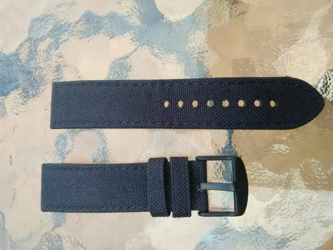 correa original.webp