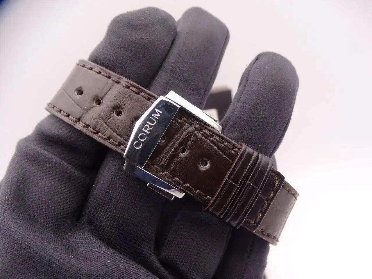 Corum Admiral's Cup 09897.webp